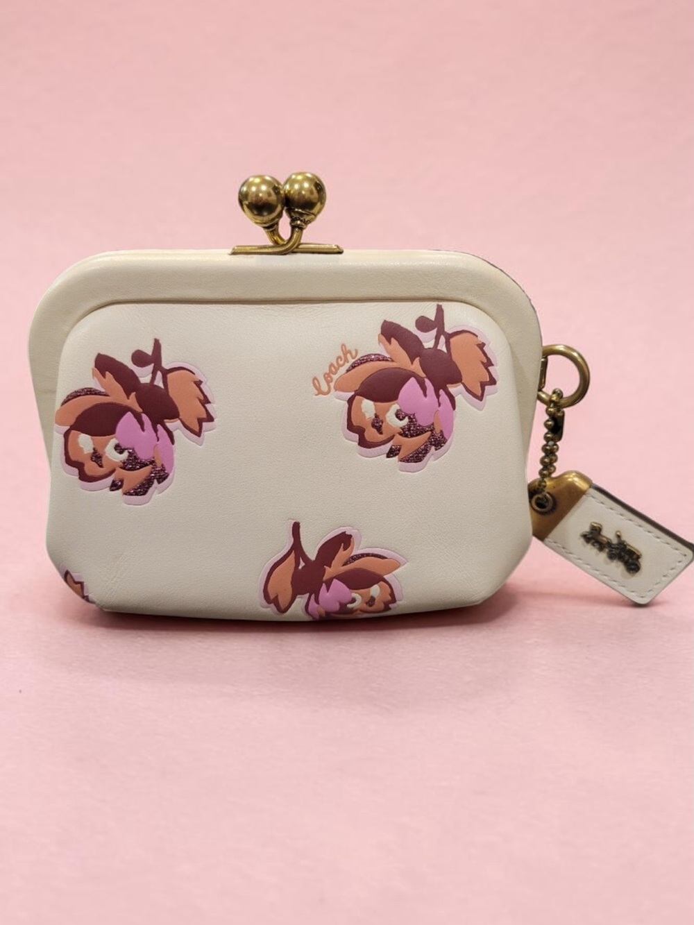 Coach 1941 Chalk Floral Kisslock Coin Purse NWOT